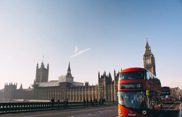 How to Avoid Stamp Duty in 2025: 8 Best Ways 